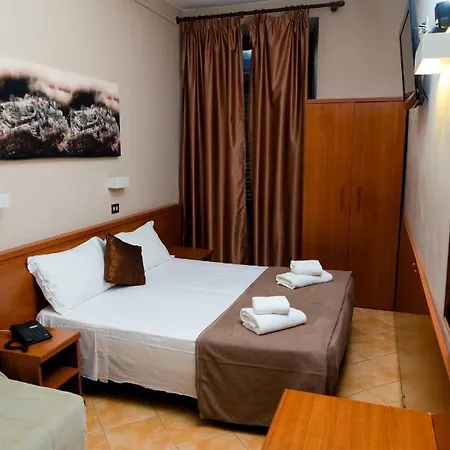 Cervia Hotel *