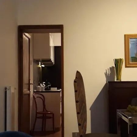 Apartment Secret Coronari *