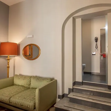 94 Luxury Rome