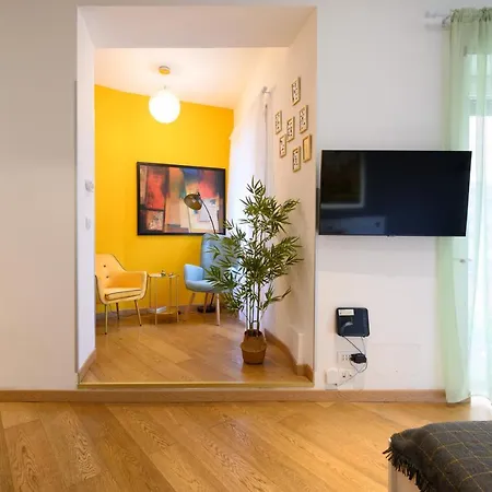 Apartment Via Nicola Fabrizi Rome