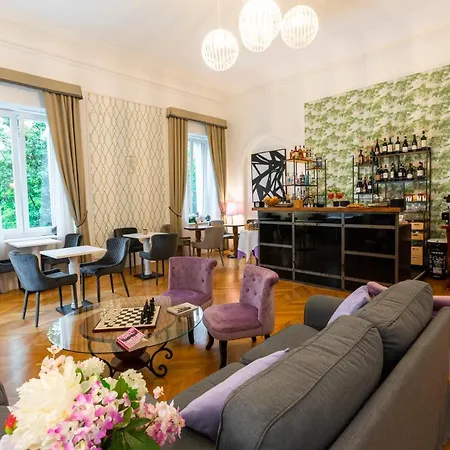 Hotel Mangili Garden Rome