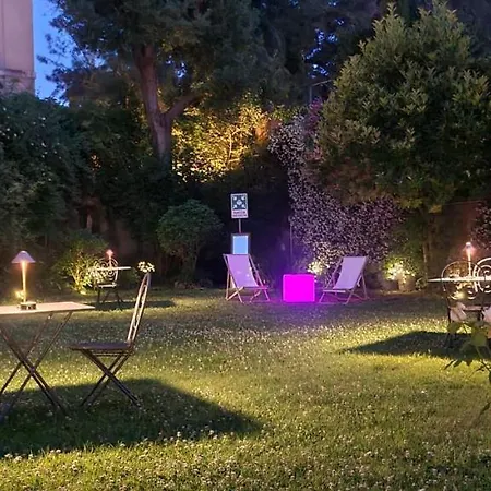 Riari Garden Bed & Breakfast Řím