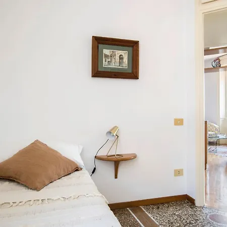 Elegant Floor - Unique View Of Rome's Skyline Tibernestrome Appartamento Roma