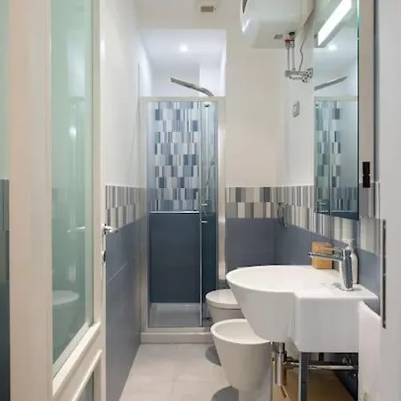 Casa Bouganville - St. Peter Romantic Apartment Rome
