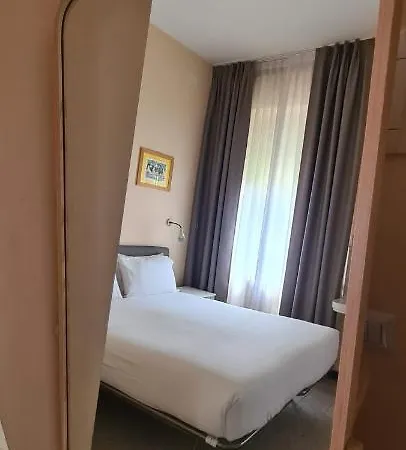 Bed & Breakfast Riari Garden