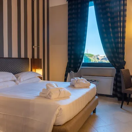 Hotel Th - Carpegna Palace