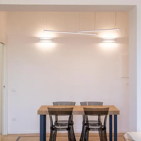 Colosseo Modern By In Apartment *