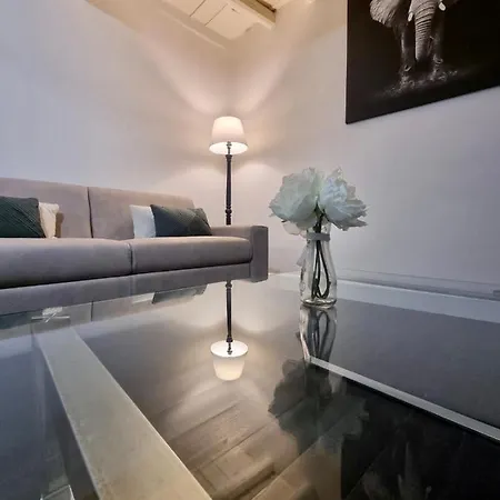 Stelletta9 - Campo Marzio Apartment