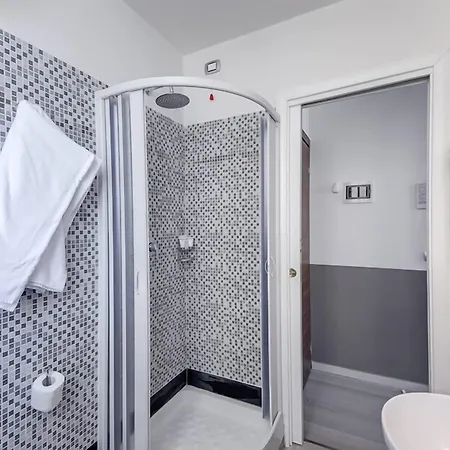 Mf Hotel Roma