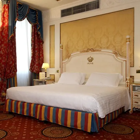 Splendide Royal - The Leading Of The World