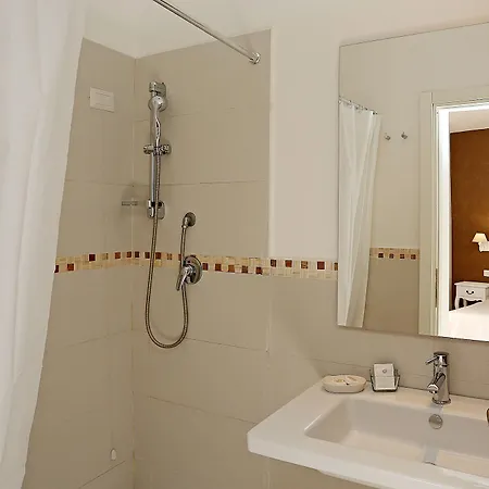 Daplace - Hqh Colosseo Pensjonat Rzym