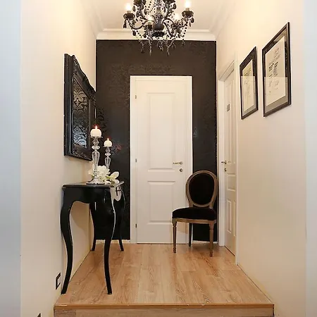 Daplace - Hqh Colosseo Pensjonat 2*