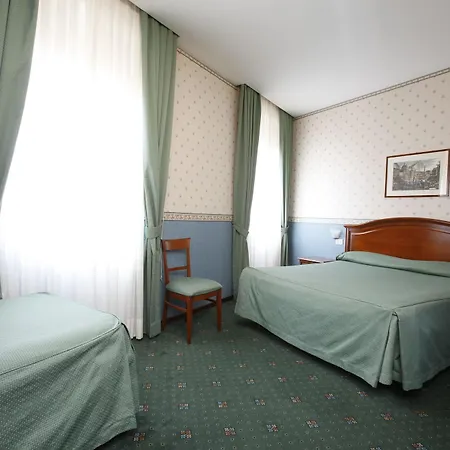 Adriatic Hotel