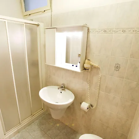 Adriatic Hotel Rome