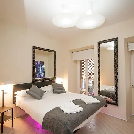 First Floor 2* Roma