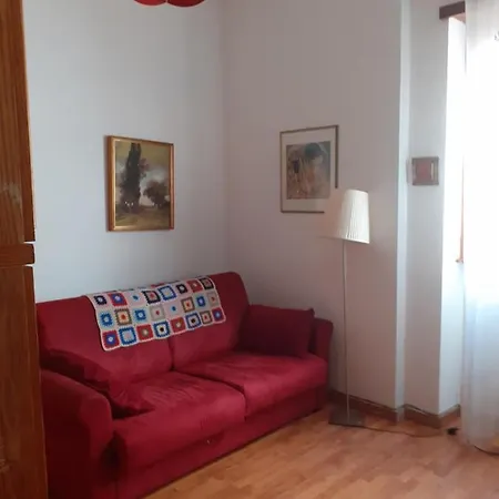 1 Bis Flat