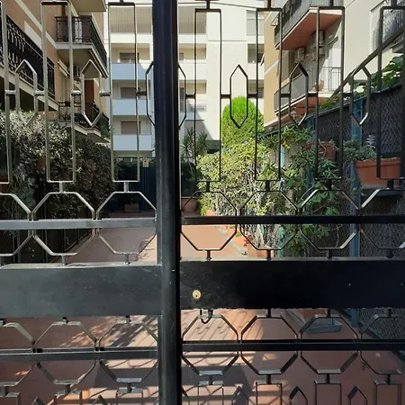 1 Bis Flat Apartment *