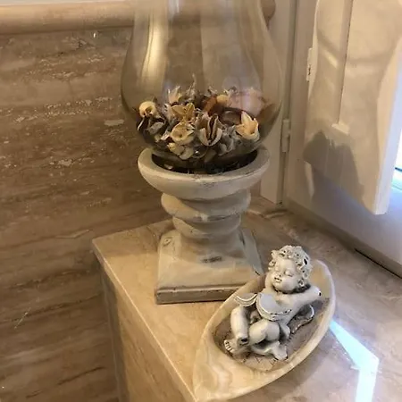 Romanlux
