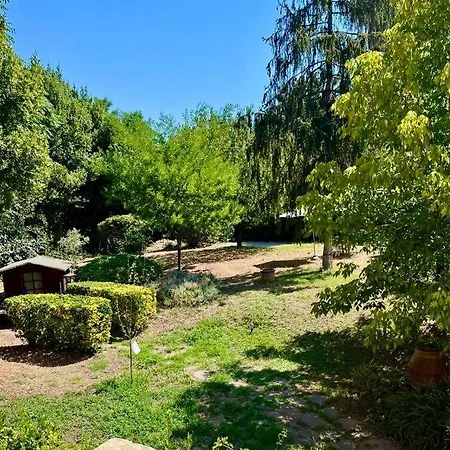 Romantica Centro Storico Con Giardino Privato