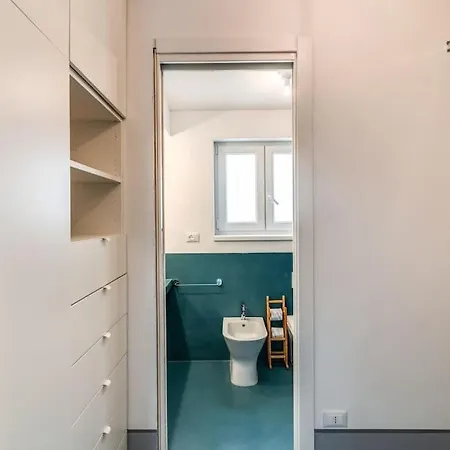 Trastevere 2 Bdr Orto Botanico With Private Patio Apartment Rome