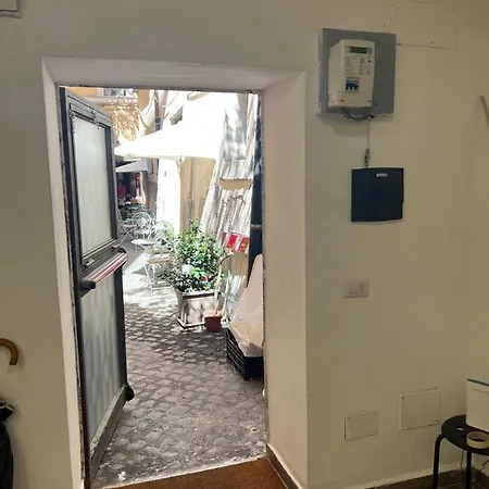 Apartment Trastevere 100mq Bellissima Casa Indipendente Rome