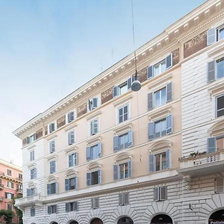 Appartement Colosseum Holidays - Three-bedroom Rome
