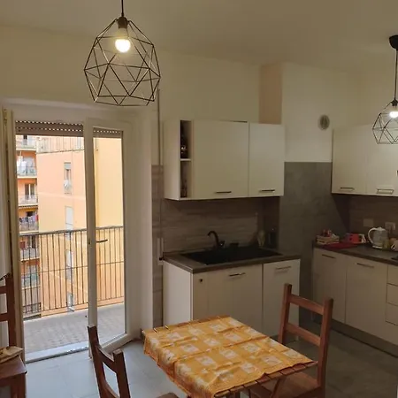 Urban Cosy Apartment