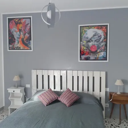 Urban Cosy