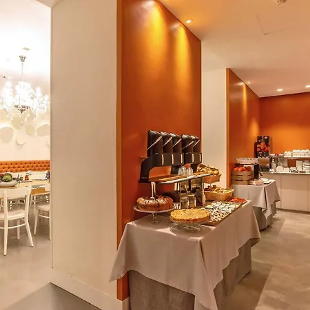 Hotell White
