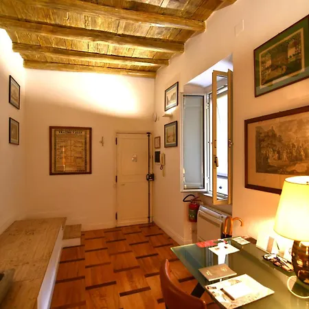 Babuino 79 Apartmanhotel