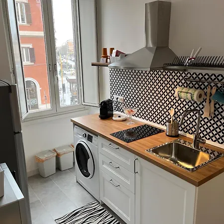 La Casa Di Monica Ostiense Holiday home