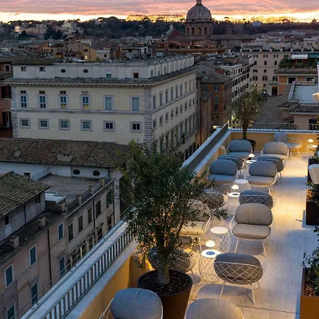 Hotel Radisson Collection Hotel, Antica