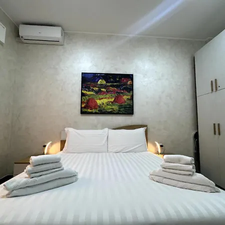 La Palmetta - Vicino Metro A Apartamento Roma