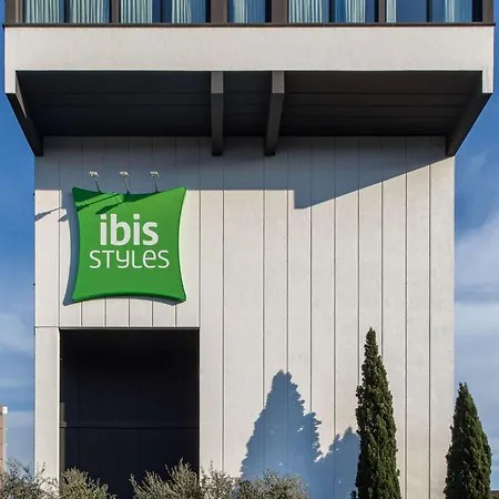 Ibis Styles Aurelia Hotel
