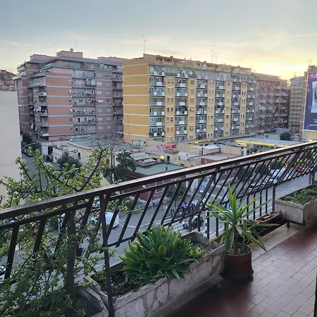 Πανσιόν Sweet Tiburtina Station *