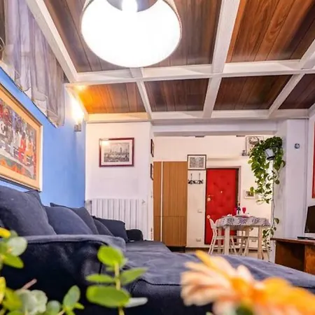Center House Colosseo Apartman
