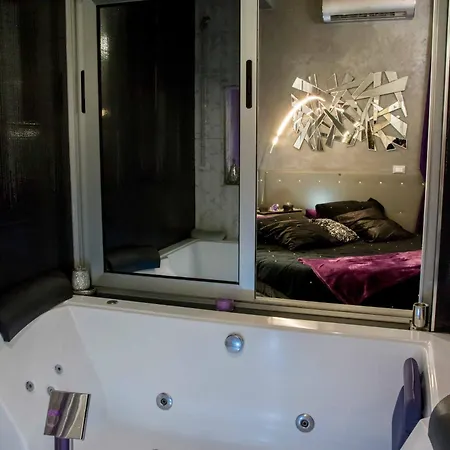 Jacuzzi Suitesweetrome Apartamento