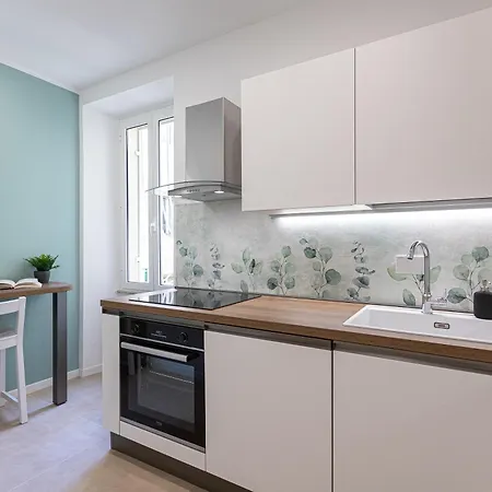Apartment Colosseo Modern By In Rome