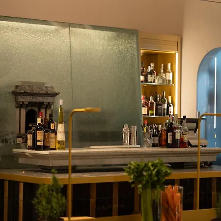Hotel Maison Piazza Di Spagna Esperienze 4*