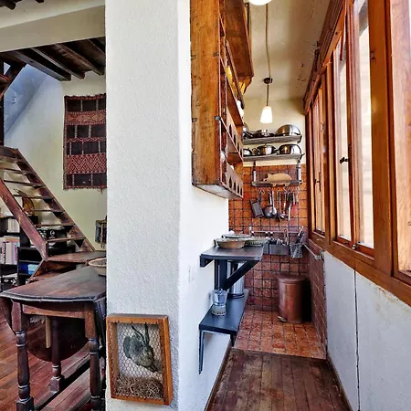 Vicolo Del Cinque Penthouse | Romeloft Appartamento