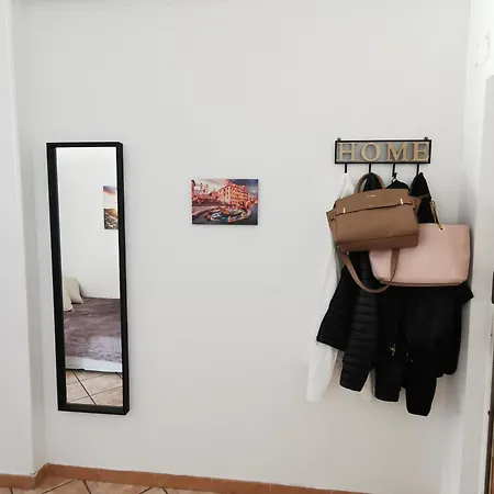 Appartement Don Bosco Near Metro A Rome