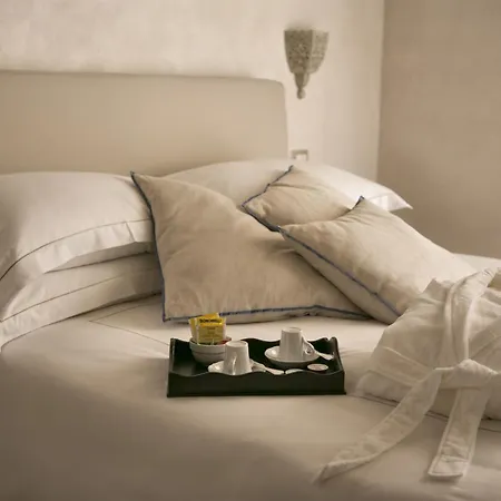 Frattina27 3* Rome