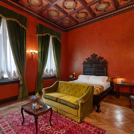 Hotel Locarno 5*
