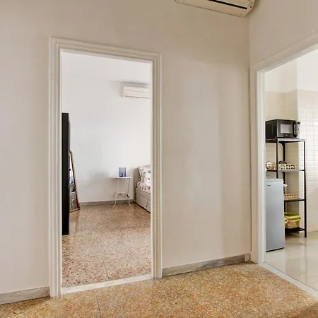 Residenza Santa Barbara Rome