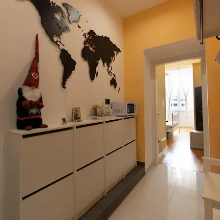Unexpected - Spacious Modern Apartamento *