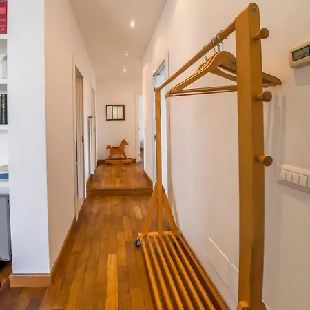Stunning 3-bedroom Penthouse * Rzym