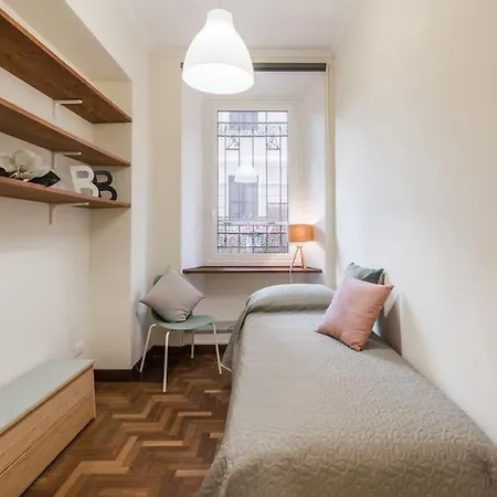 Poerio Home&garden Near The Centre Of Apartment *