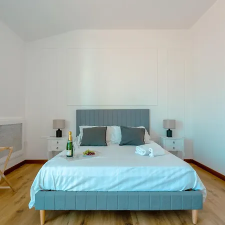 Saint Peter's Luxury Terrace Apartment