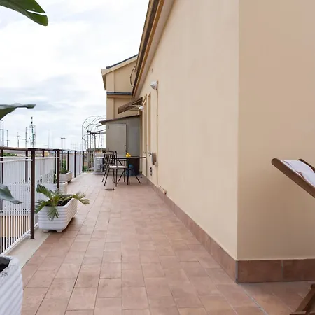 Puro Penthouse Monteverde * Rome