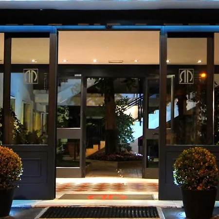 Aparthotel Prati *